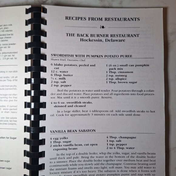 Delaware Humane Society Cook Book 1999 Recipes Community Pets Animals Vintage - Picture 8 of 9